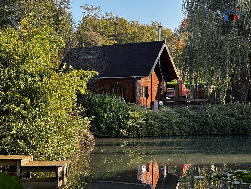 Maison à LONGNY-AU-PERCHE