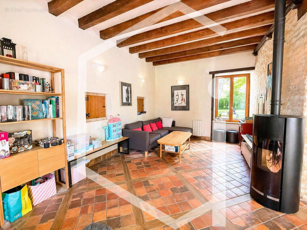 Maison à COSNE-COURS-SUR-LOIRE