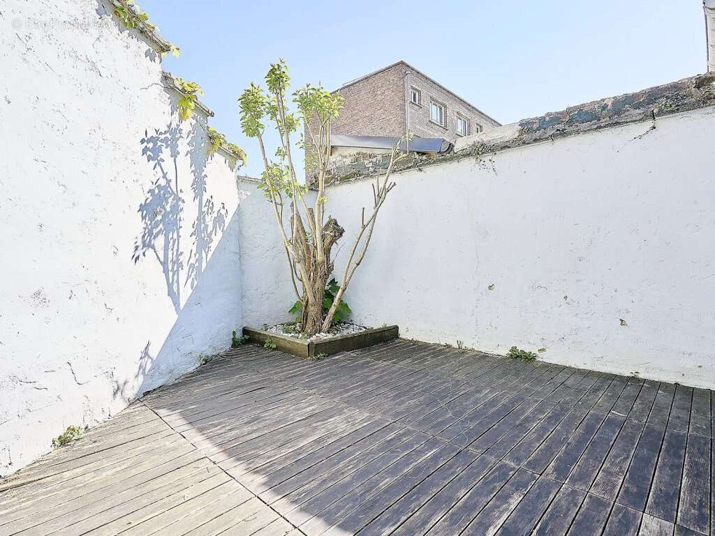 Maison à LA MADELEINE