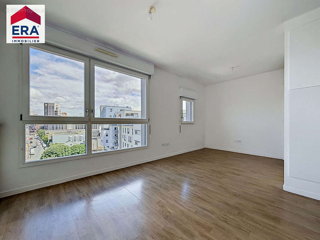 Appartement à IVRY-SUR-SEINE