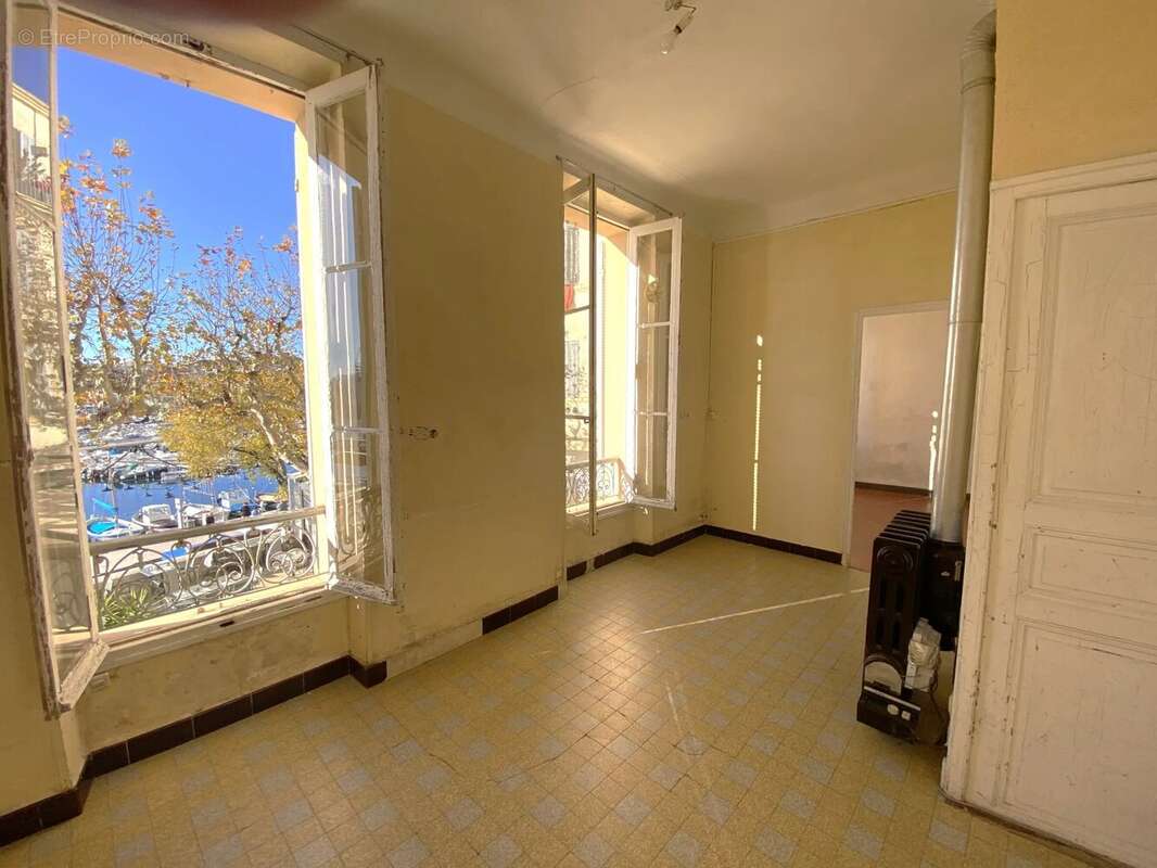 Appartement à LA CIOTAT