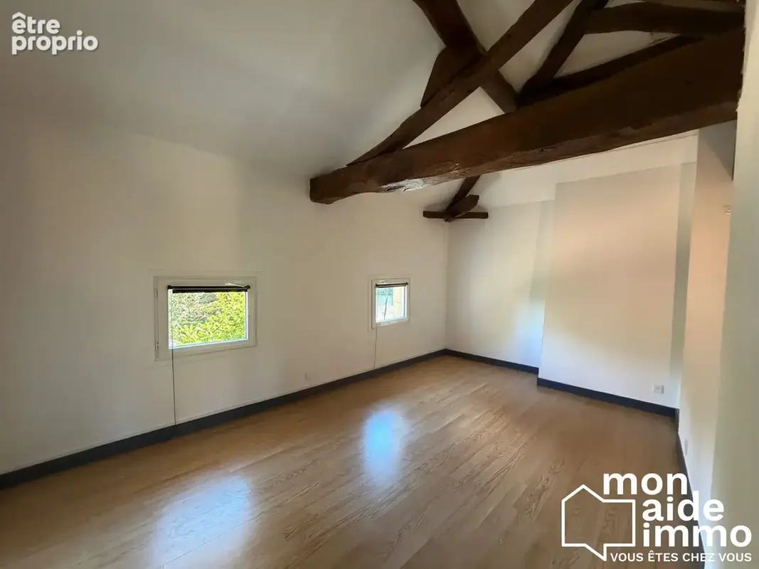 Maison 107 m² à Coutras  - photo 9