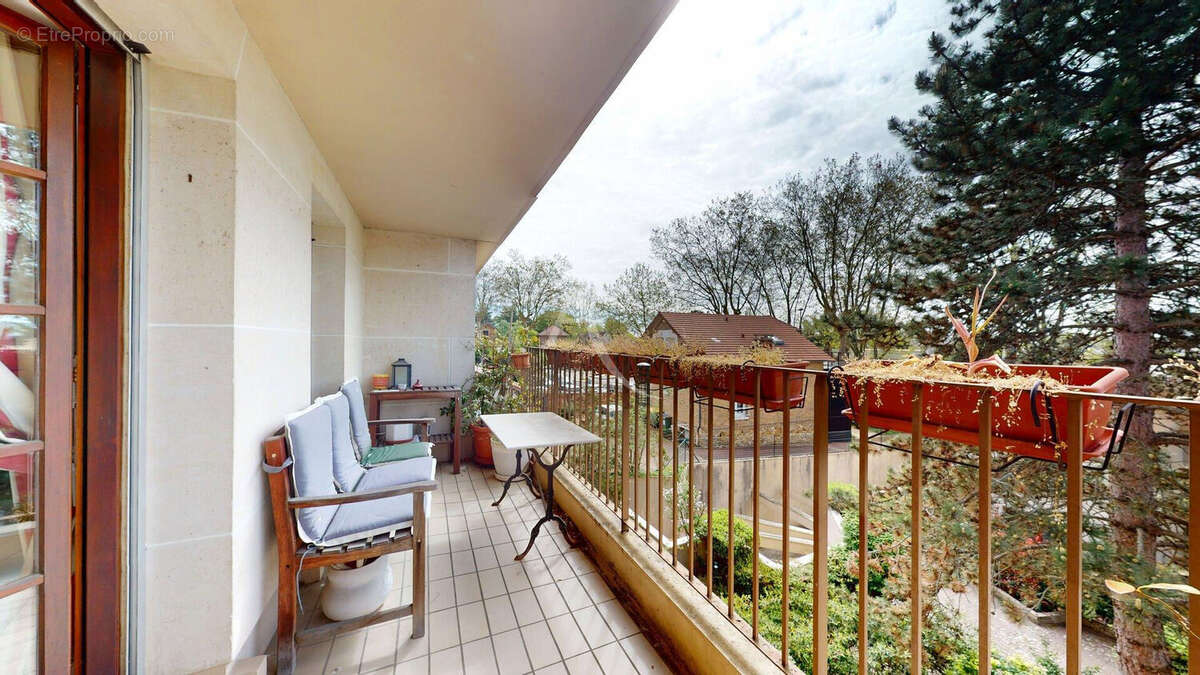 Appartement à FONTENAY-AUX-ROSES