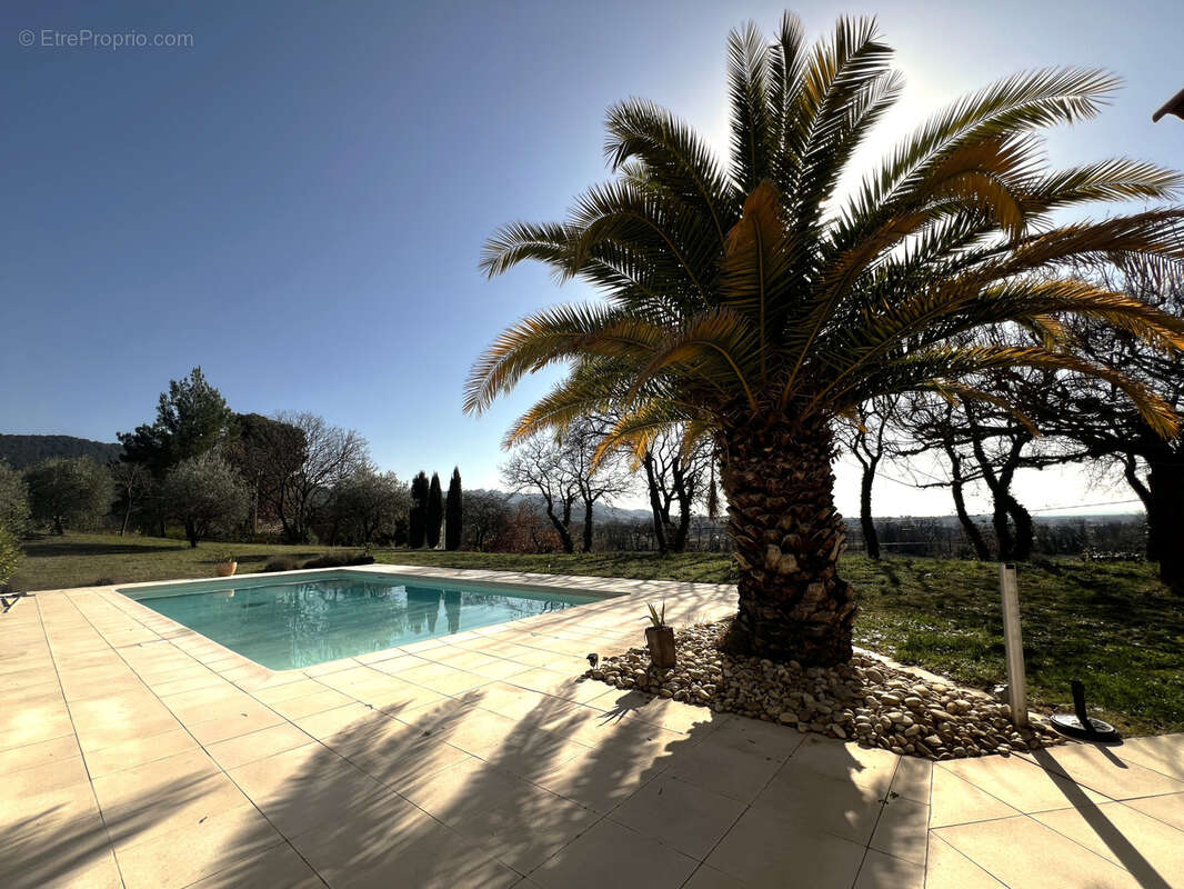 Maison à VAISON-LA-ROMAINE