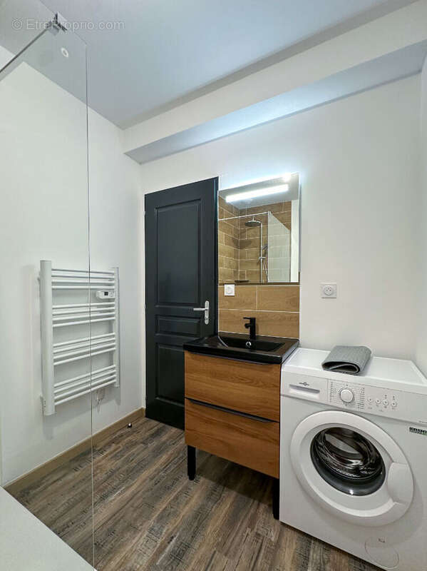 Immeuble Cognac 140 m2 3 lots - photo 9