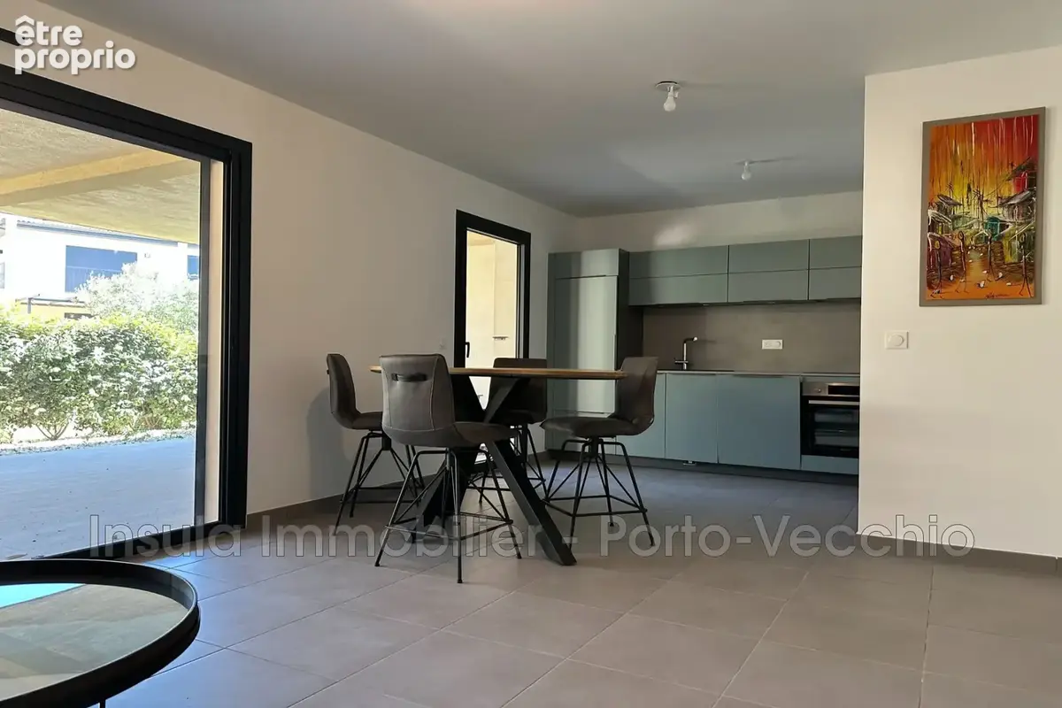 Appartement 3 pièces 68 m² · à Bonifacio · 67,5 m² · 318 000 €