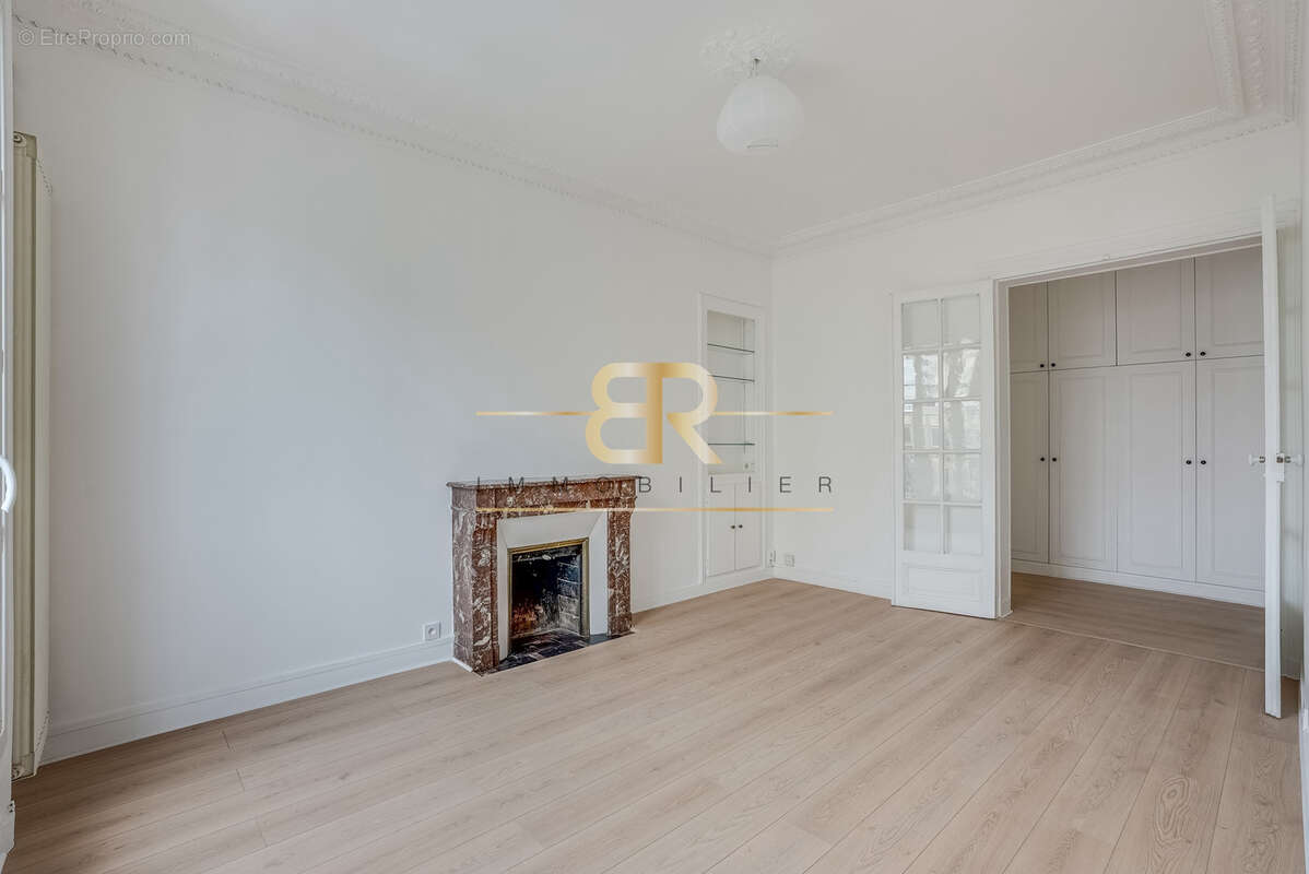 Appartement de 4 pièces / Suresnes - photo 3