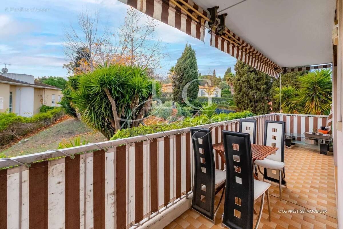 Appartement à CANNES