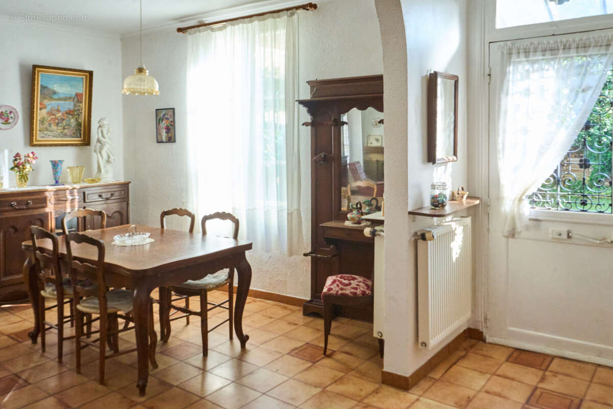 Maison à LA CHAPELLE-GAUTHIER