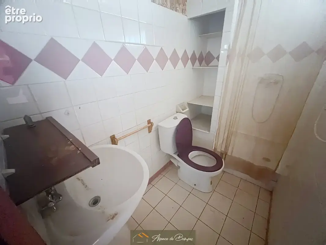- villa 4 faces 182 m2 hbts -appart t2 33 m2   - jardin - - photo 30