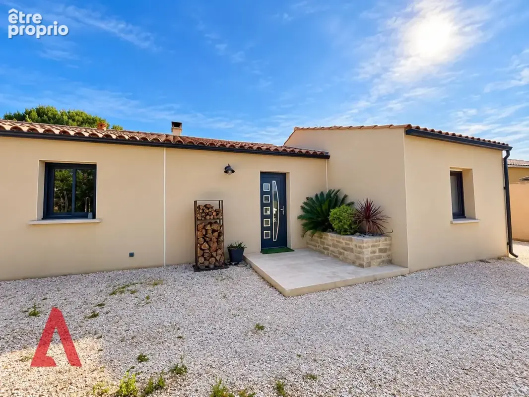Caux  villa de plain-pied avec piscine et 1 174 m² de terrain - photo 13