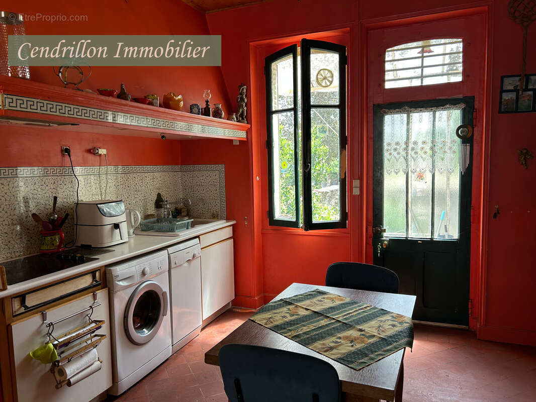 Charmante Maison de Bourg Indépendante à Bonnat   103 m2 sur 335 m2 de terrain - photo 9
