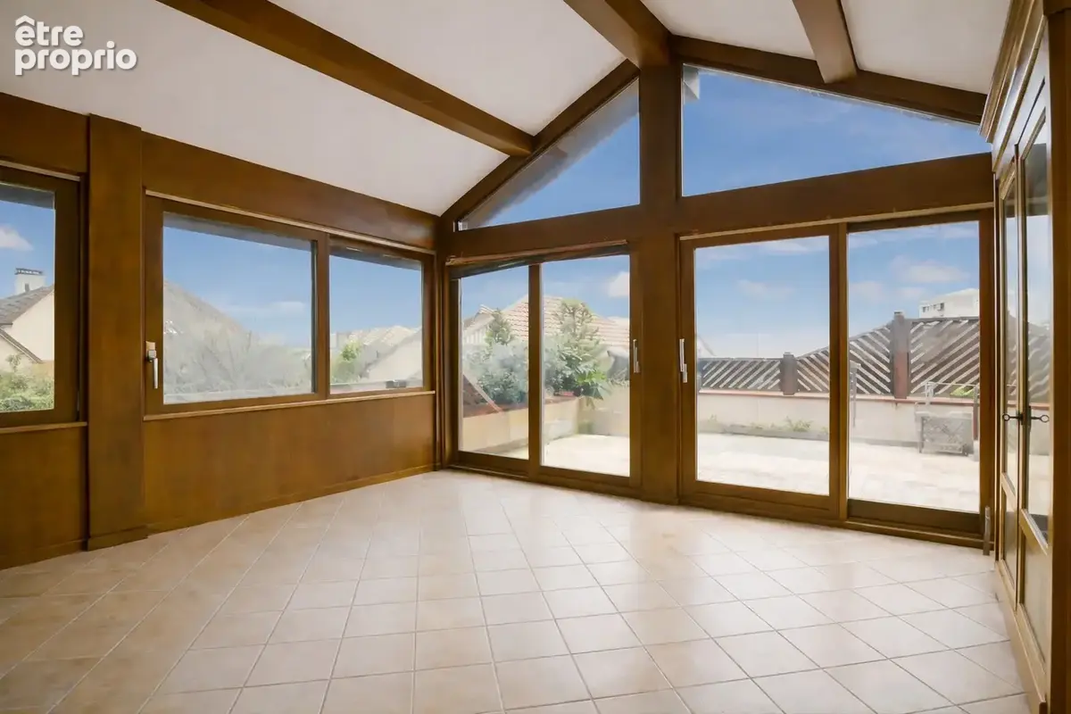 Maison atypique de 266 m2, lumière et calme absolu - photo 4