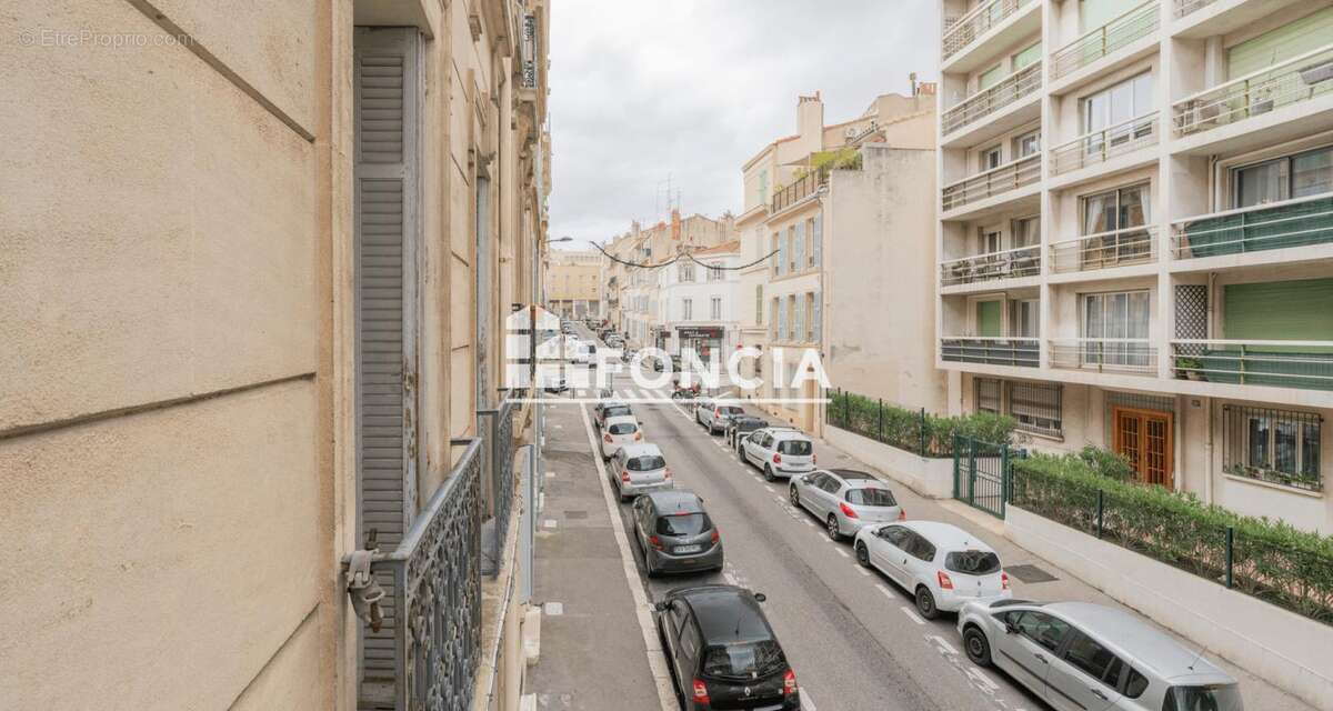 Appartement à MARSEILLE-8E