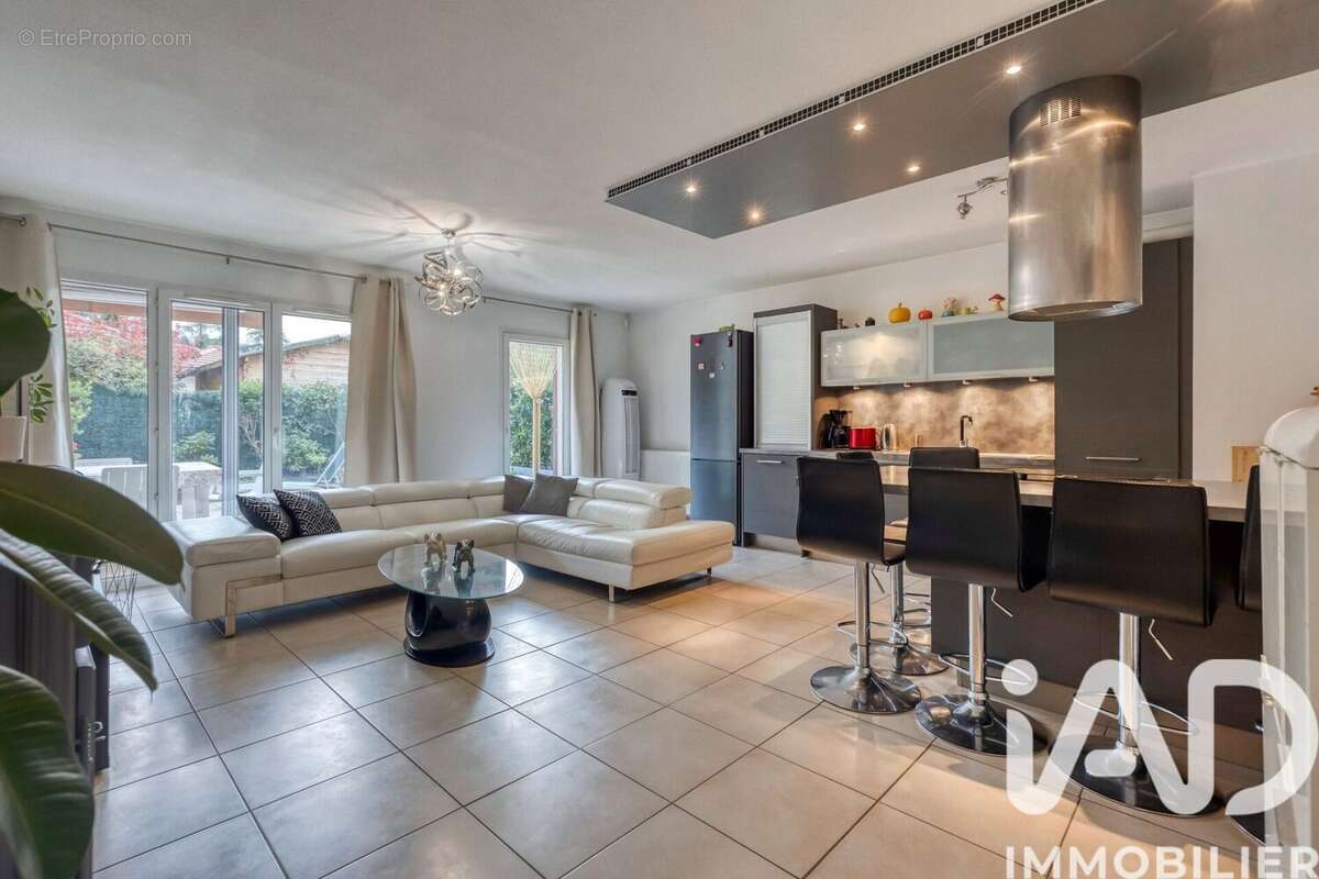 Photo 4 - Appartement à LA TERRASSE