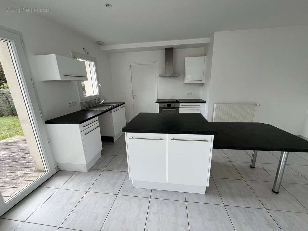 Maison vannes  a 10 mn / 100 m² 3 ch - photo 2