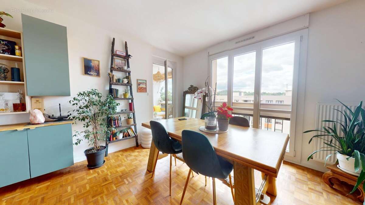Appartement à FRANCHEVILLE
