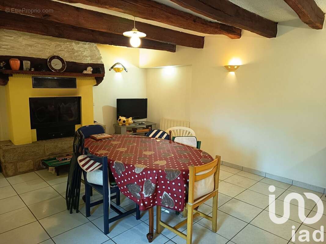 Photo 8 - Maison à TREBRIVAN