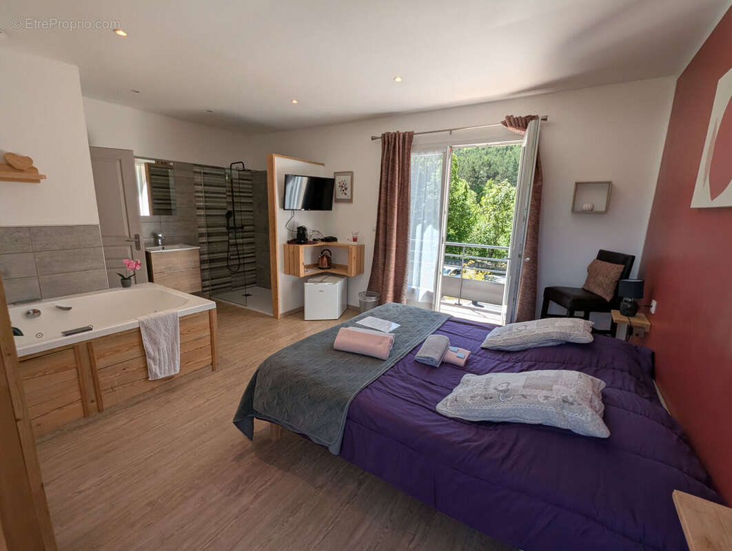 Photo 2 - Maison à CASTELLANE