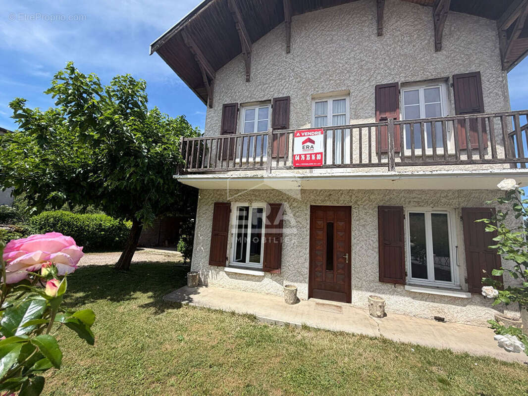 Maison à BIZONNES