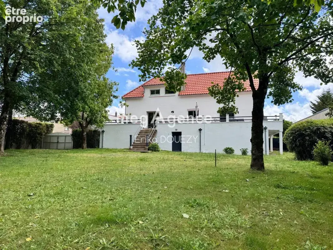 Maison à MAULEON