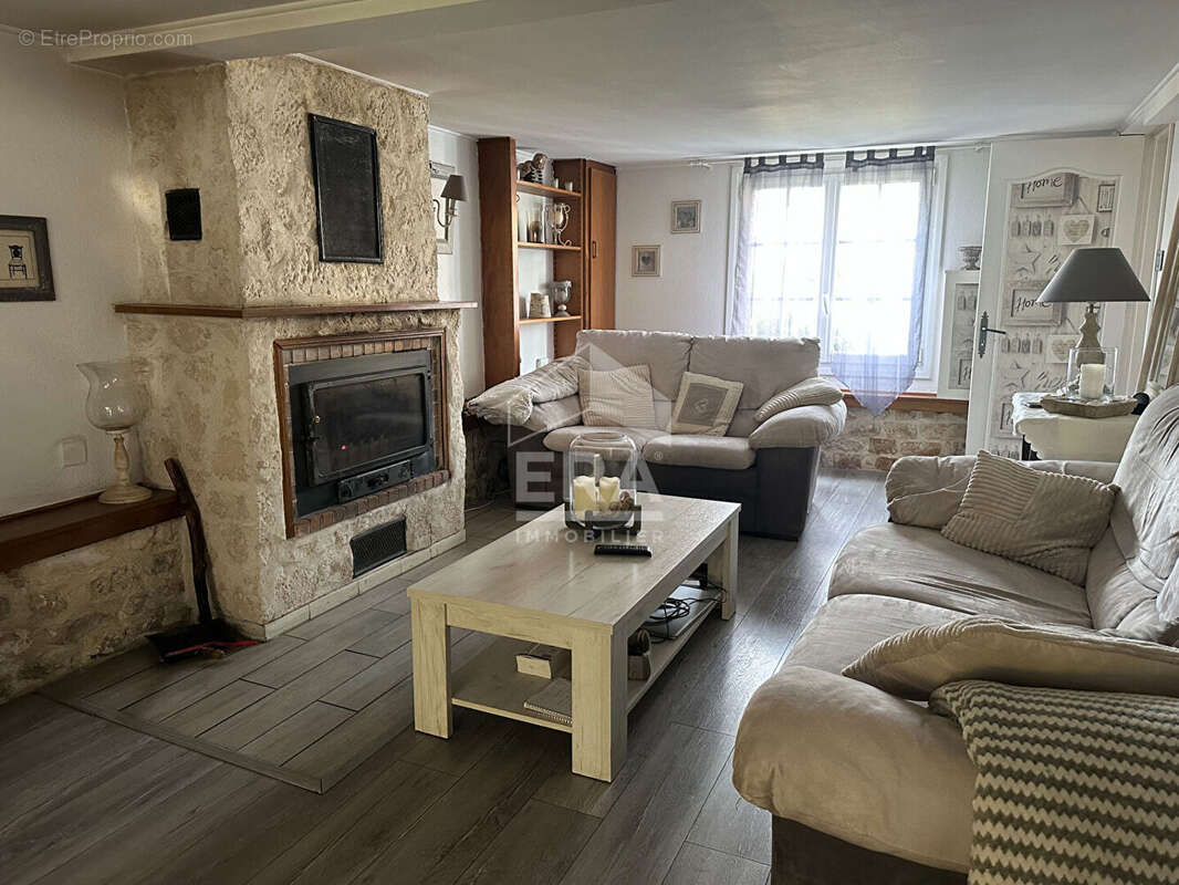 Maison à SAINT-MAUR