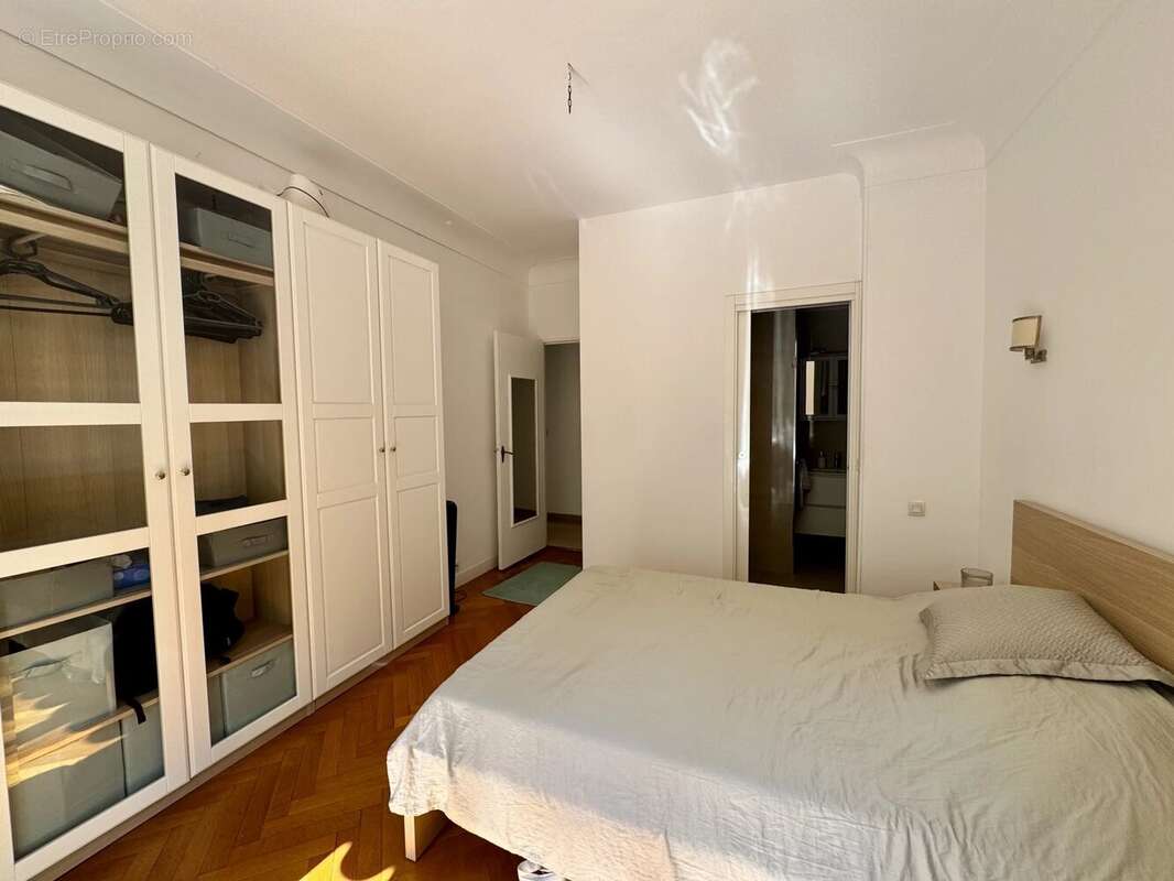 Nice – Bas Cimiez  Élégant RDJ - Résidence de prestige - photo 17