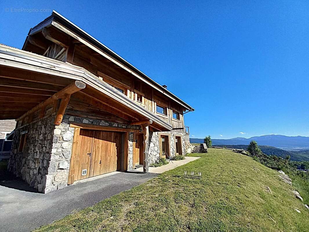 Maison à FONT-ROMEU-ODEILLO-VIA