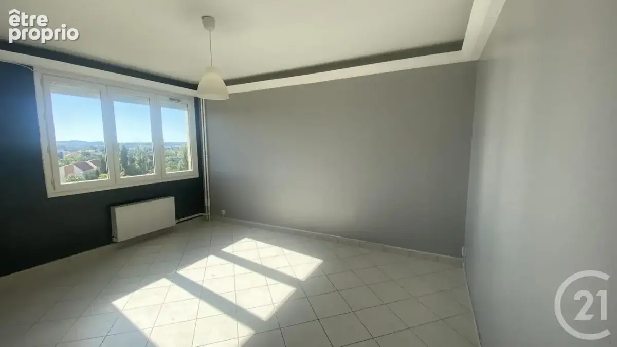Appartement 4 pièces 77 m² à vendre à Corbas (69960) - photo 4