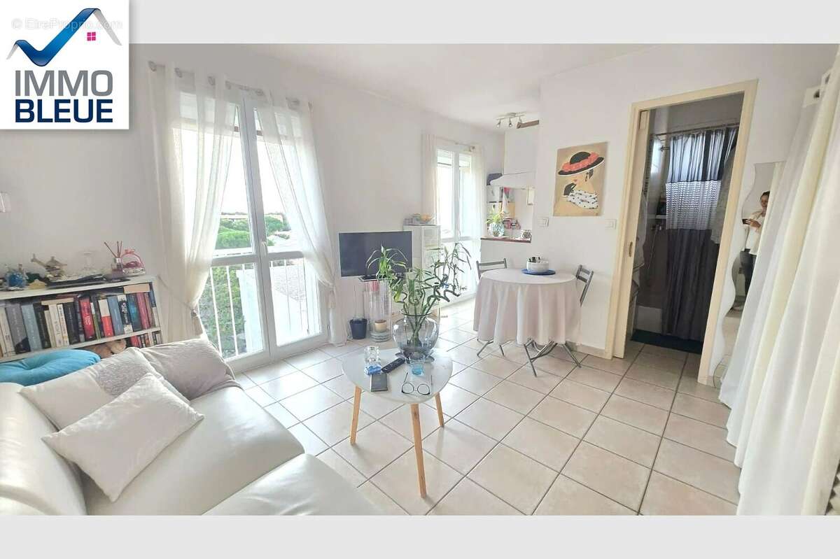 Appartement à SAUSSET-LES-PINS