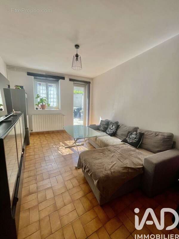 Photo 4 - Appartement à VAUREAL