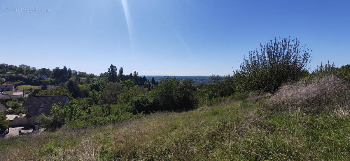Terrain à LE VERNET