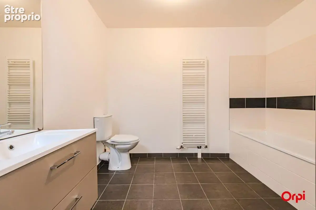 Appartement T2 à vendre - balcon, stationnement - photo 5