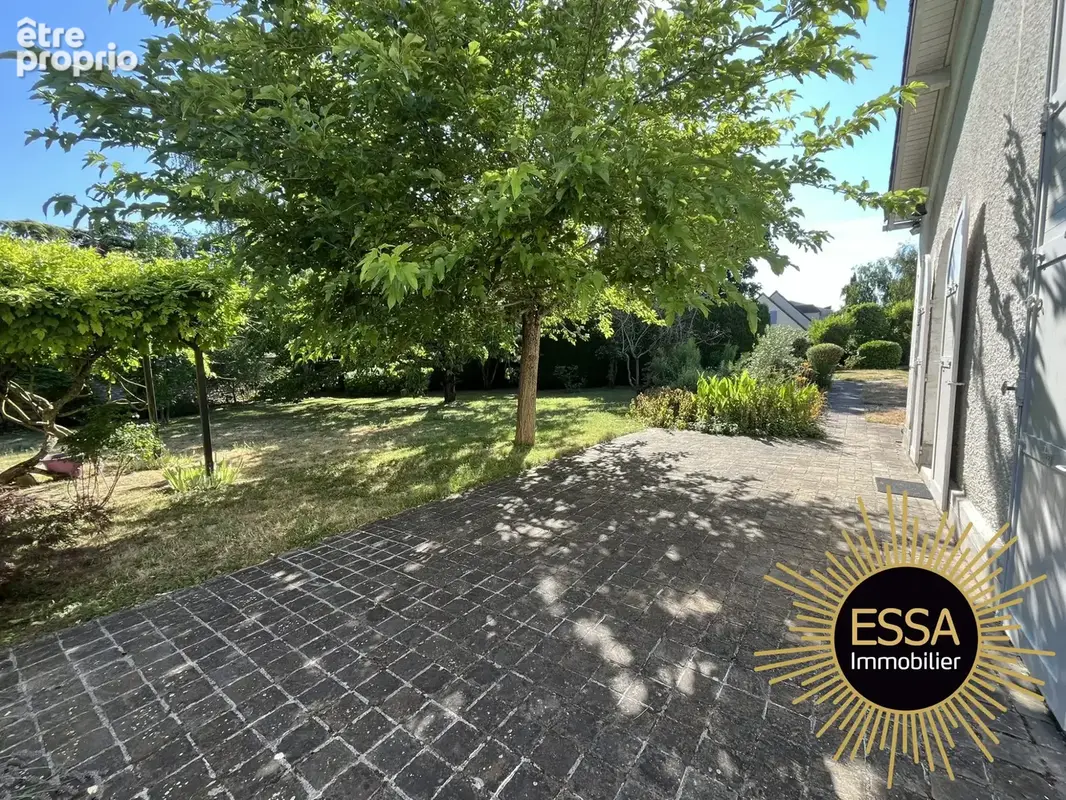 Maison 10 pièces 195 m² à vendre à Chavenay (78450) - photo 4