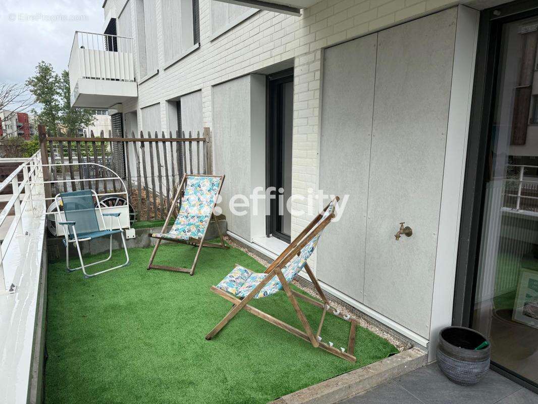 Appartement à LA RICHE