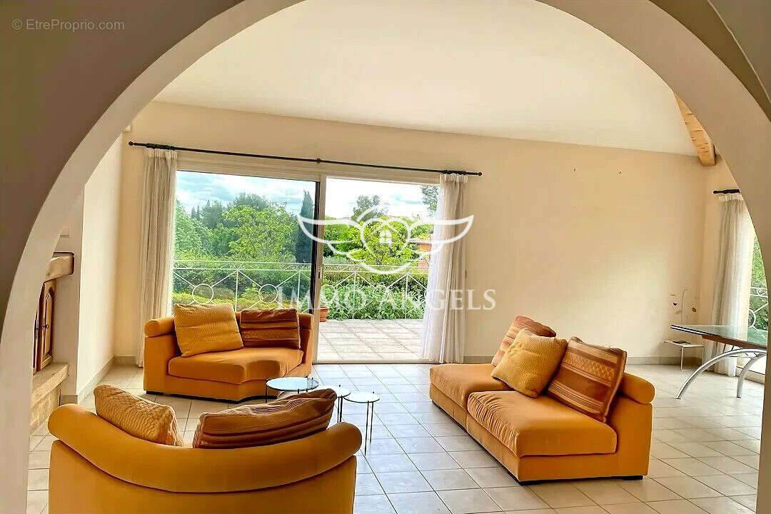 Maison à SAINT-GELY-DU-FESC