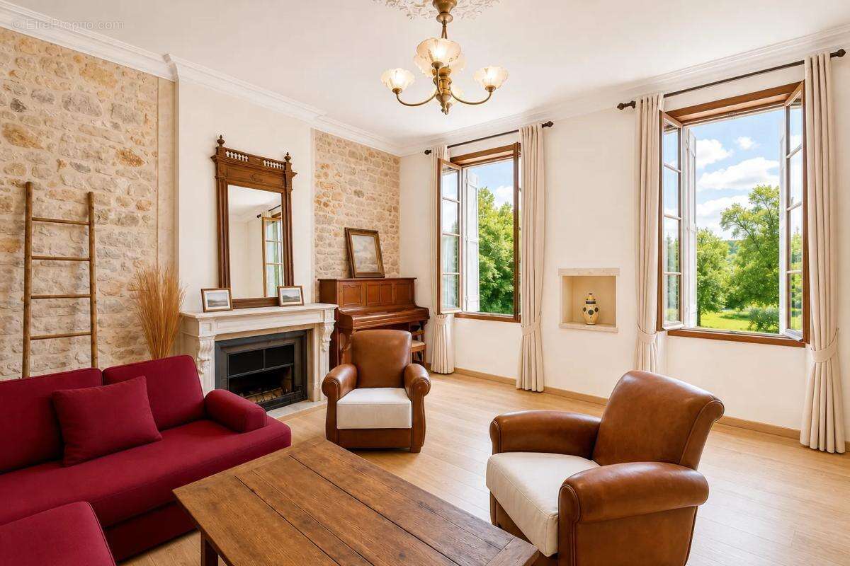 Maison à QUEYRAC
