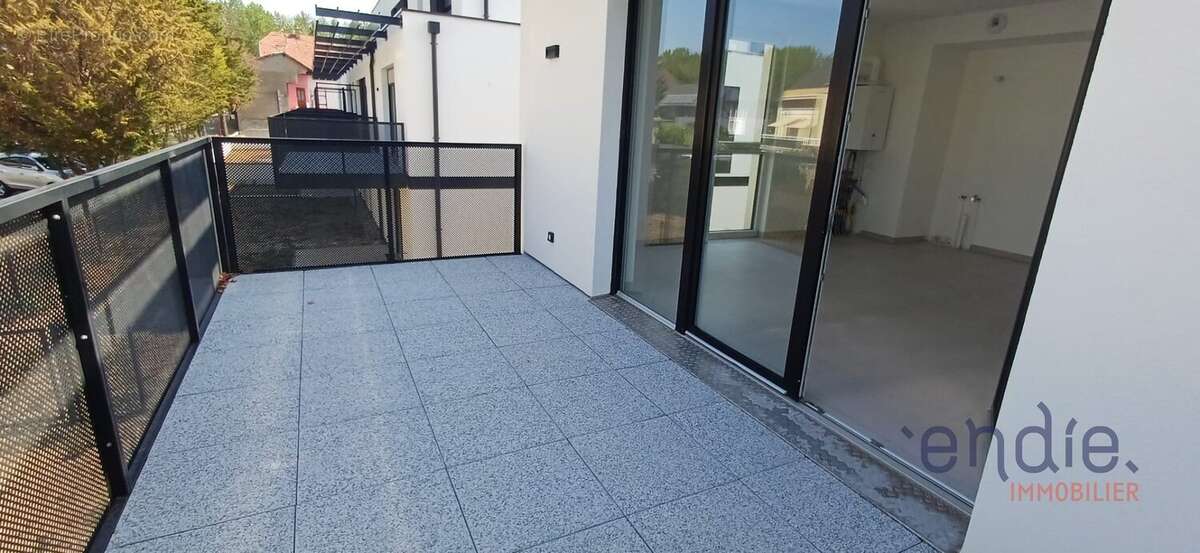 BARTENHEIM-LA-CHAUSSÉE  F3 de 67,63 m² avec balcon de 13 m²  Disponible immédiatement  259 000  FAI. - photo 2