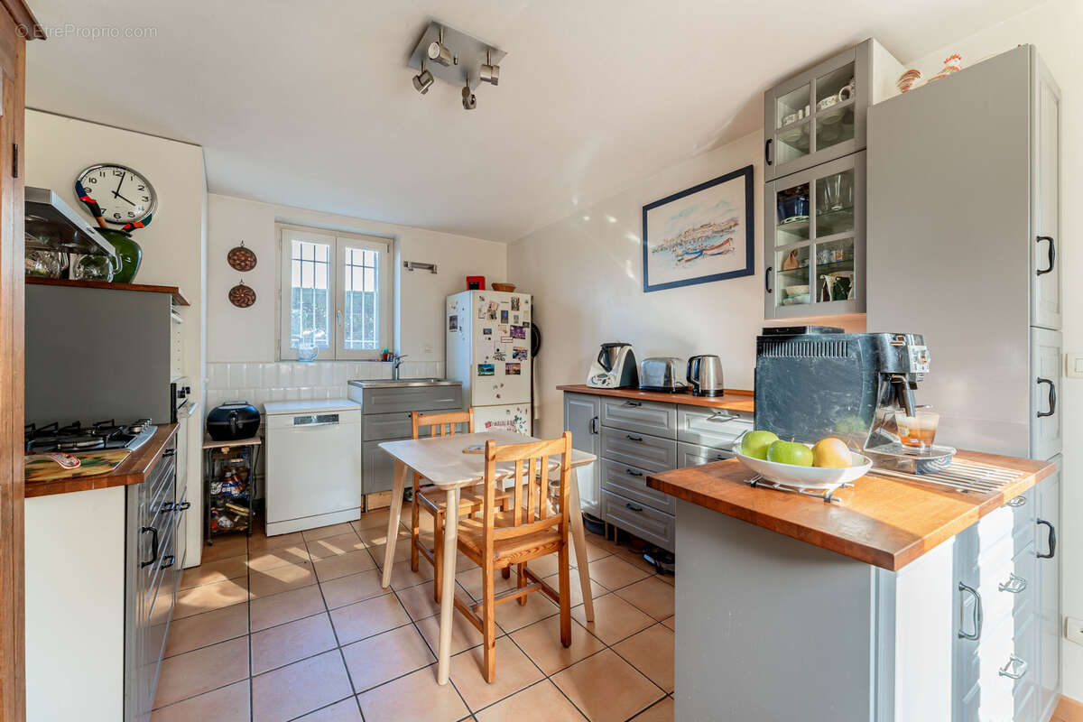 Maison à FRANCHEVILLE