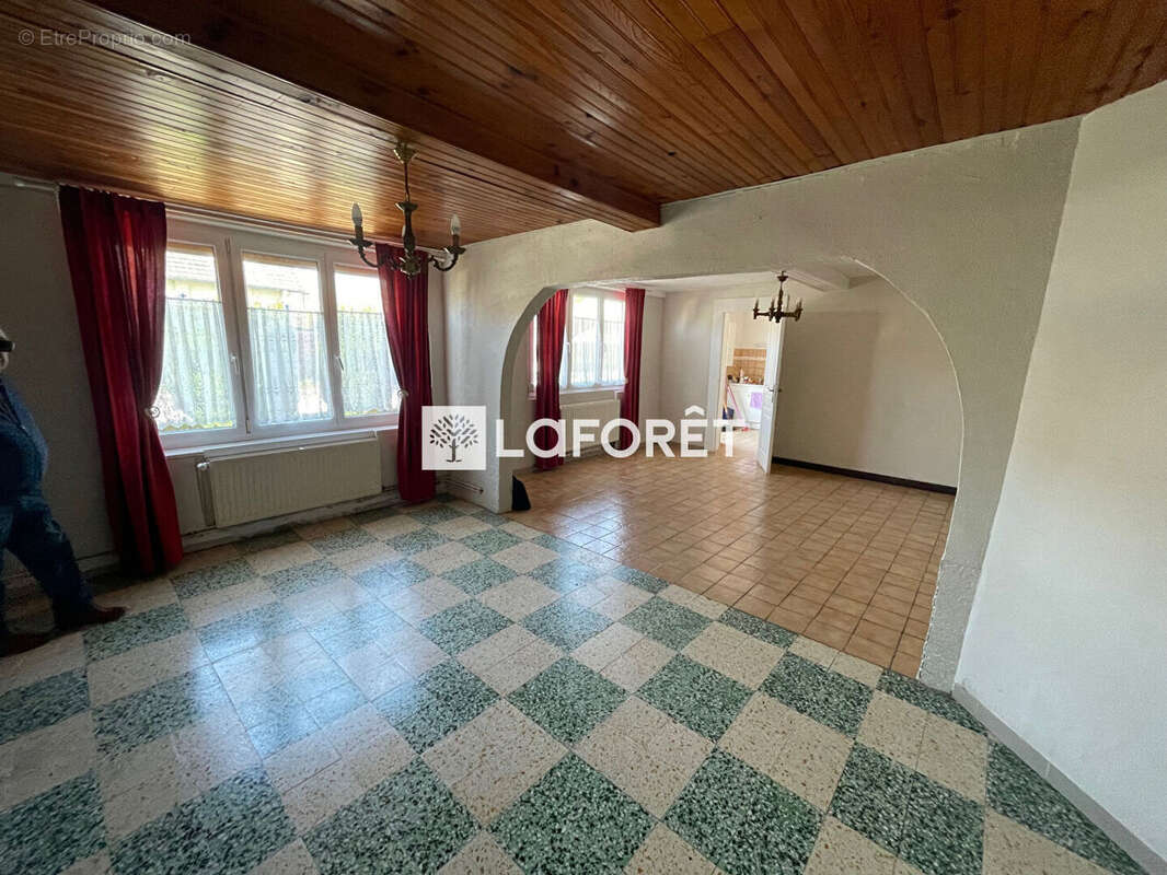 Maison à AUCHY-LES-HESDIN