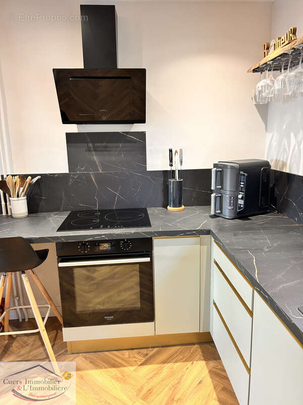 Appartement à CUERS