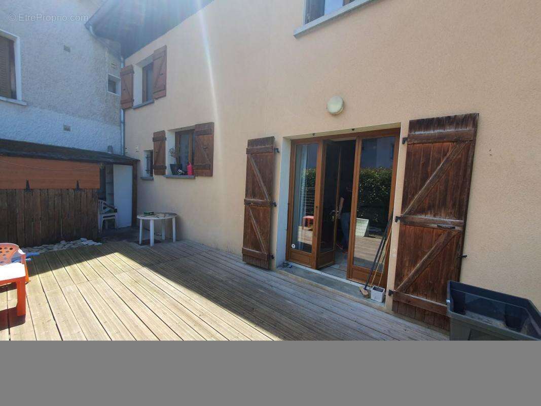 Appartement à SAINT-JEAN-DE-NIOST