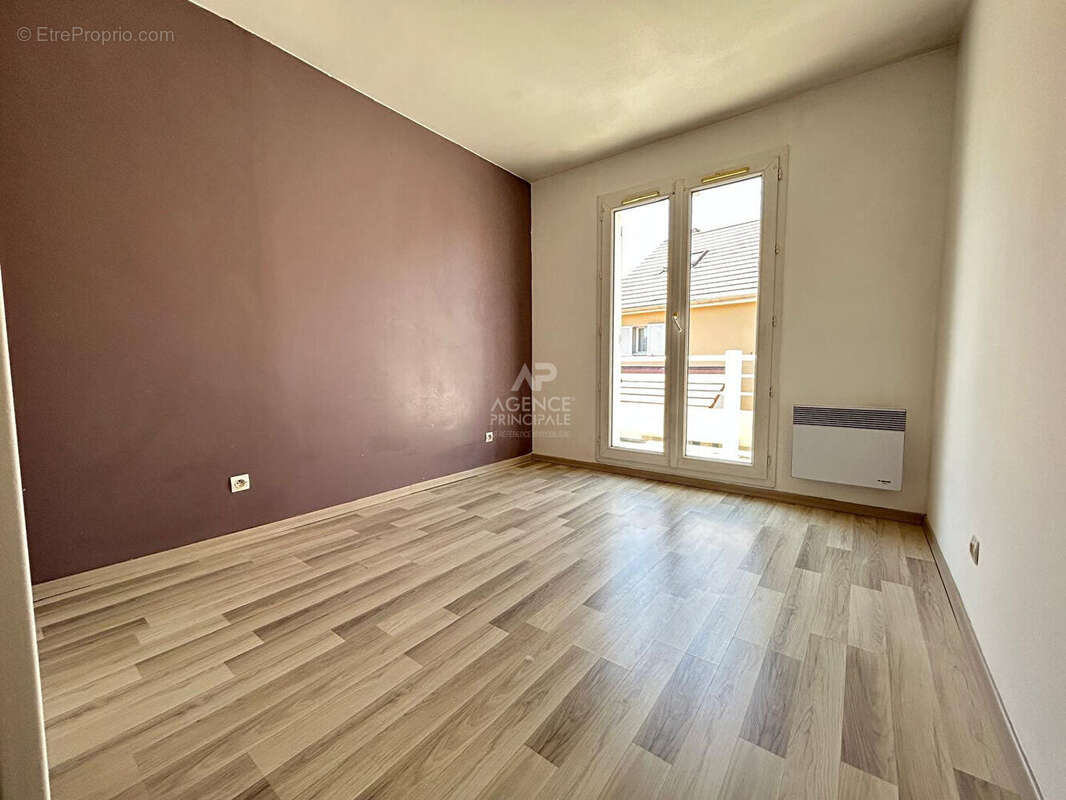Appartement à CARRIERES-SOUS-POISSY