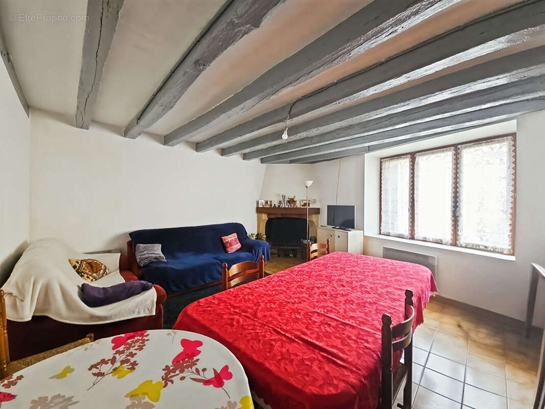 Maison à SAINT-SEVER