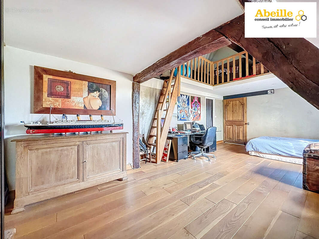 Maison à VAUGRIGNEUSE