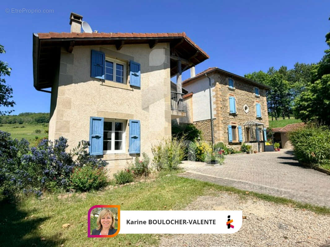 Maison à SAINT-CHRISTOPHE-ET-LE-LARIS