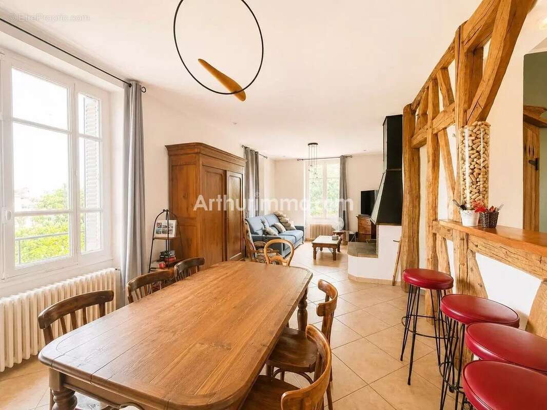 Maison à BLETTERANS