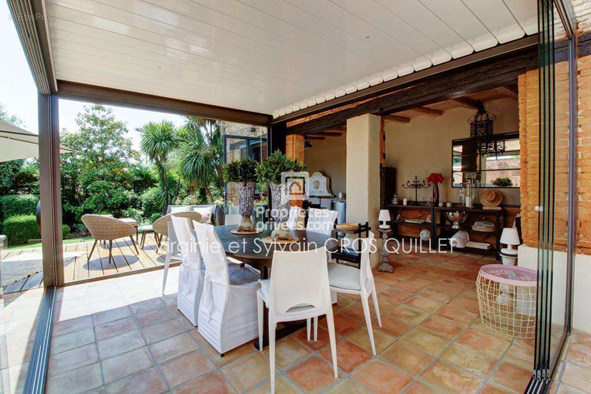 Maison de caractère proche Montastruc La Conseillère  270 m2 - photo 4
