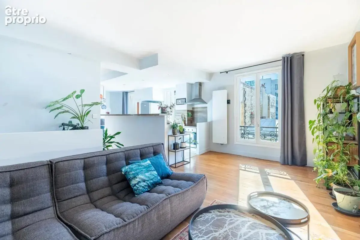 Appartement 3 pièces de 70m² à Paris 19 - photo 1