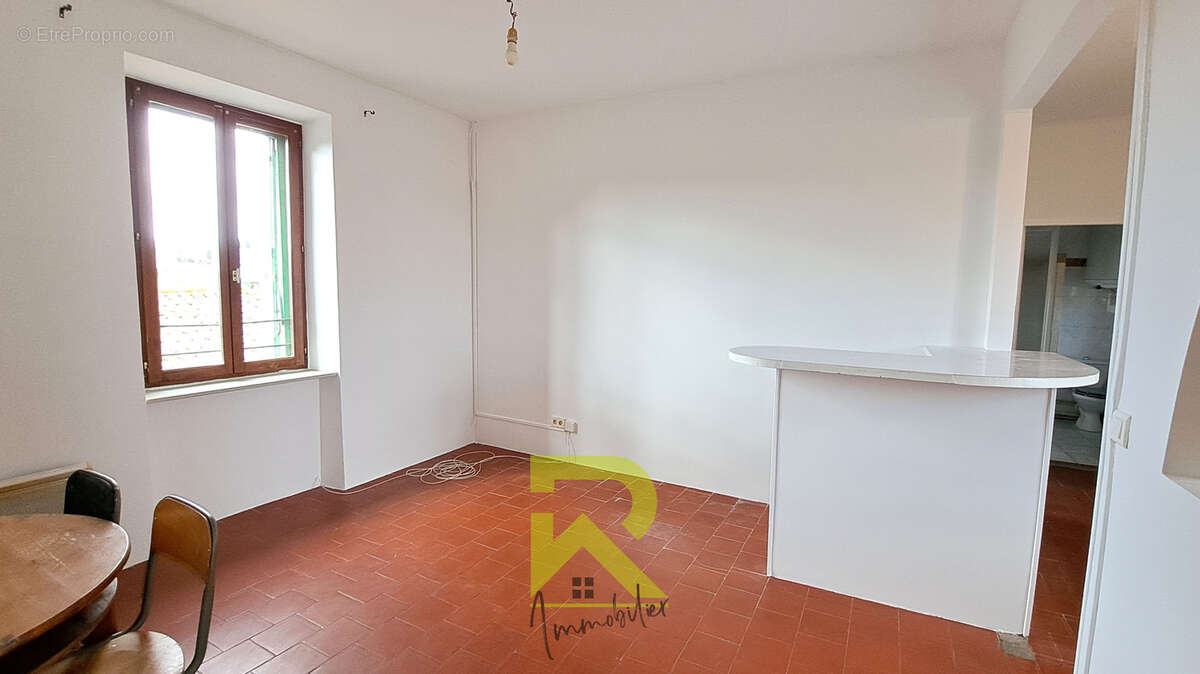 Appartement à GINESTAS